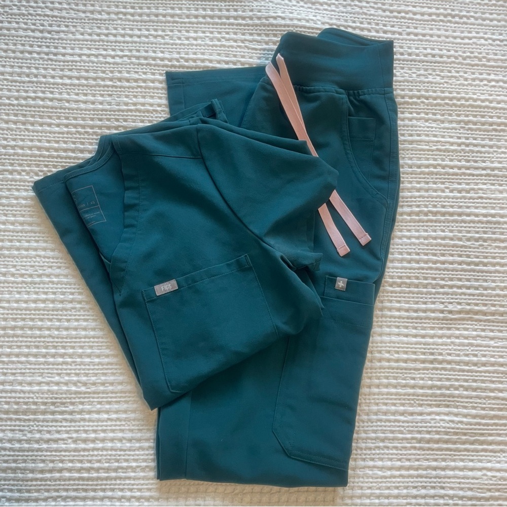COPY - Figs “Caribbean Blue” Scrub Set